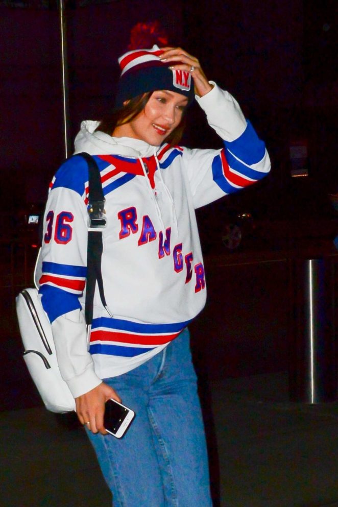 Bella Hadid - Heading to the New York Rangers game in New York City